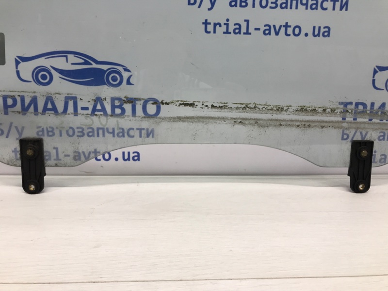Стекло двери заднее правое Tucson 2004-2009 JM 2.0 diesel D4EA