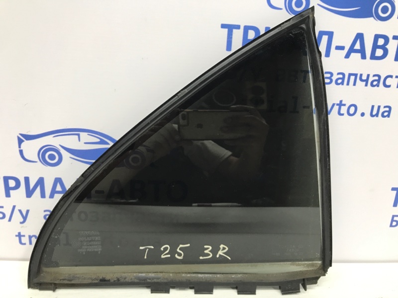 Стекло двери задней правой (форточка) Toyota Avensis 2003-2009 T25 1.8 бензин 1ZZFE 68123-05050 Б/У