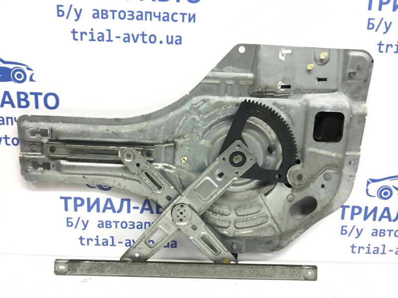 Стеклоподъемник задний правый Tucson 2004-2009 JM 2.0 diesel D4EA