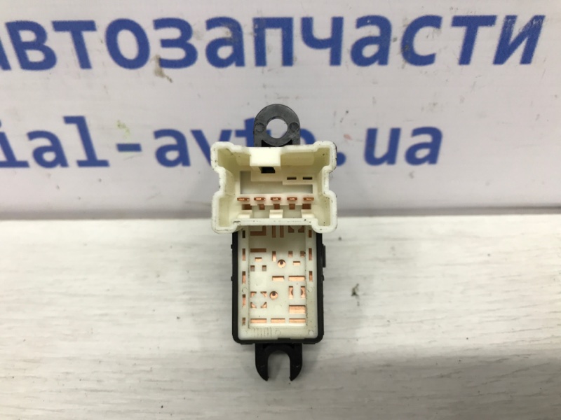 Кнопка стеклоподъемника Nissan Tiida C11 1.6 Бензин HR16 МКПП