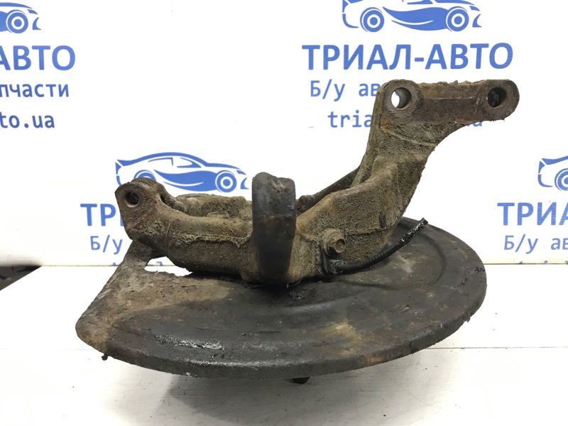 Кулак поворотный правый со ступицей Juke 2010-2019 F15 1.6 turbo MR16DDT