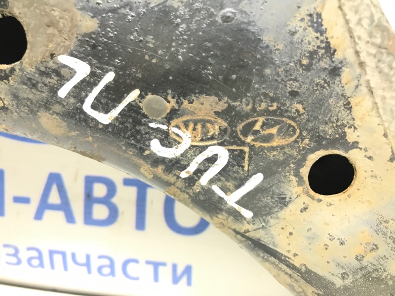 Рычаг левый Tucson 2004-2009 JM 2.0 Diesel D4EA