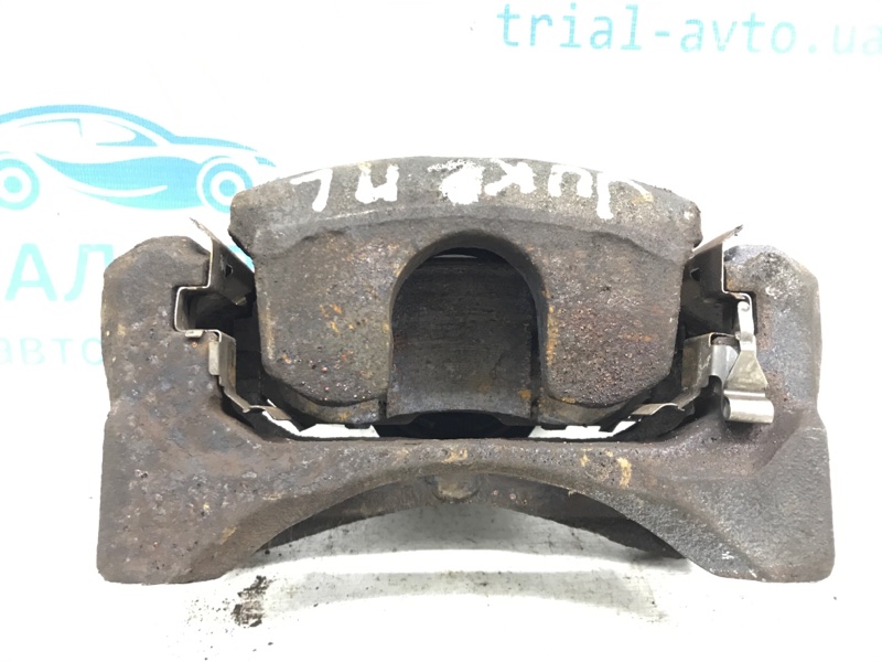 Суппорт передний левый Juke 2010-2019 F15 1.6 turbo MR16DDT