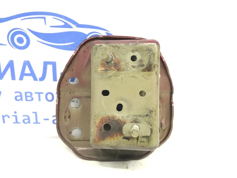 Кронштейн усилителя заднего бампера левый Nissan Juke 2010-2019 F15 1.6 turbo MR16DDT 852111KE0A Б/У