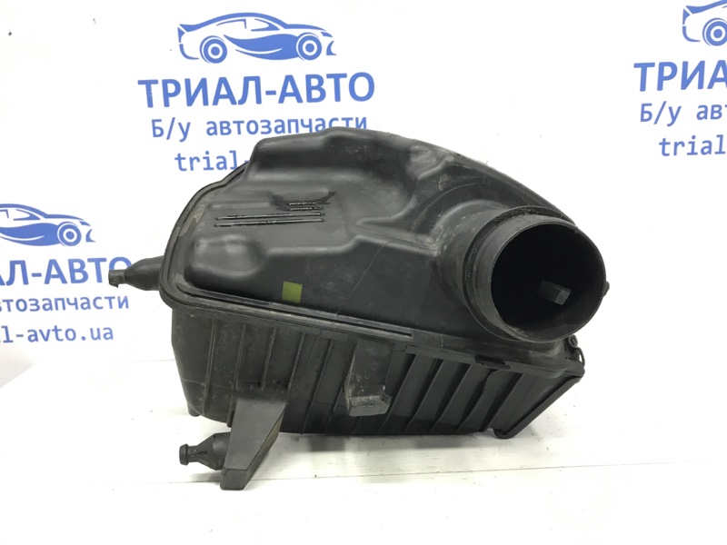 Корпус воздушного фильтра Nissan Qashqai 2006-2013 J10 2.0 Бензин MR20DE 16500JD200 Б/У