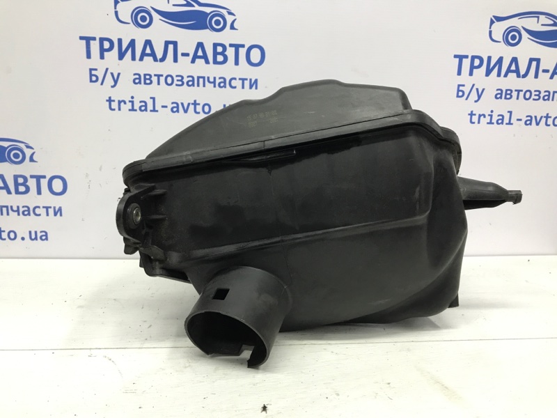 Корпус воздушного фильтра Nissan Qashqai J10 2.0 Бензин MR20DE