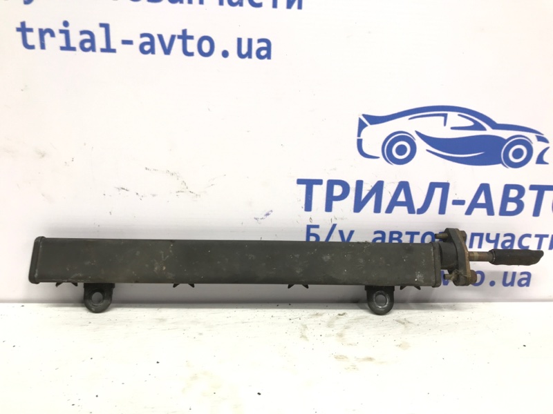 Топливная рампа Mitsubishi Outlander 2003-2007 CU 2.4 бензин 4G69 1465A048 Б/У