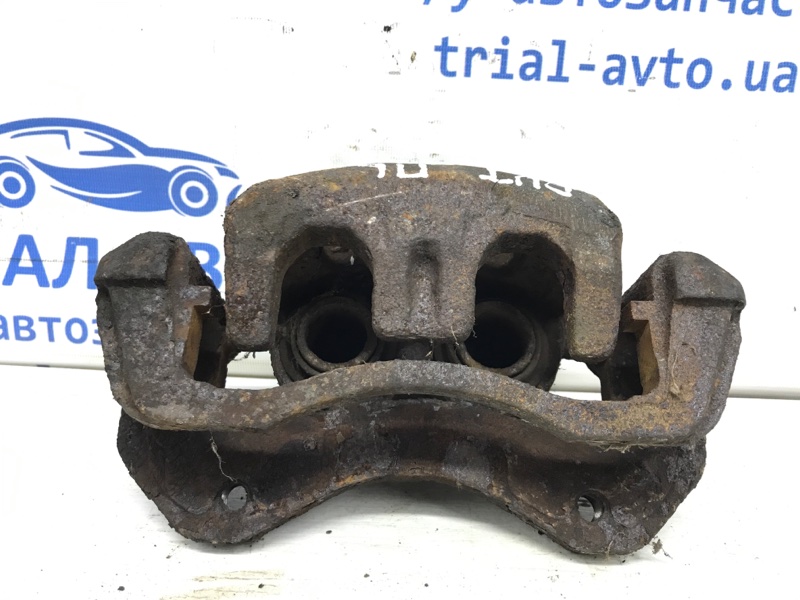 Суппорт передний левый Outlander 2003-2006 CU 2.4 бензин 4G69 Суппорт передний левый Outlander 2003-2006 CU 2.4 бензин 4G69