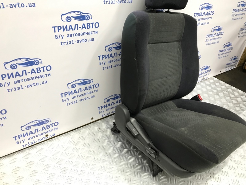 Сиденье переднее правое Pajero Sport 1996-2008 K9 2.5 Diesel 4D56 МКПП