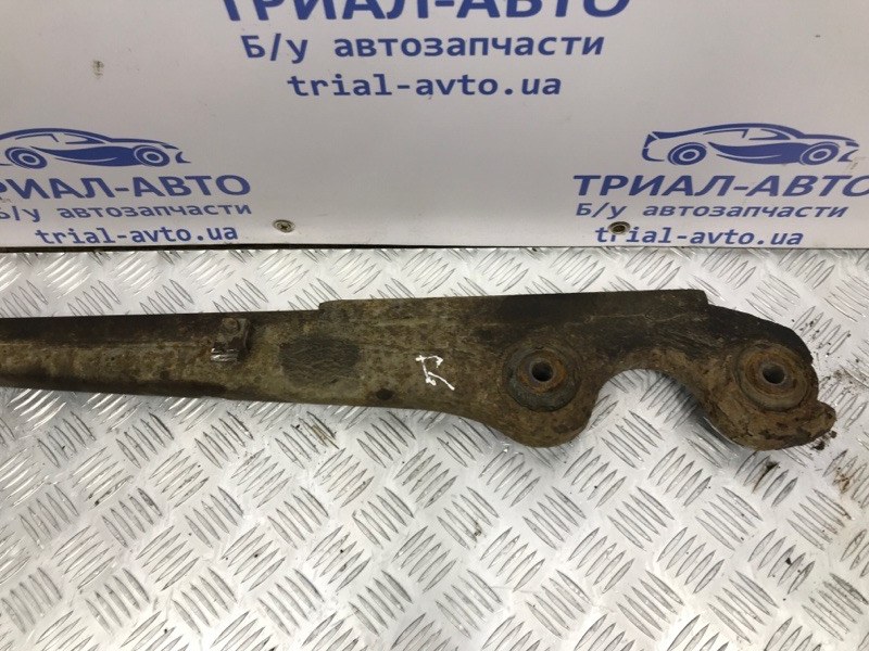 Рычаг задней подвески продольный правый Mitsubishi Pajero Sport K9 2.5 Diesel 4D56 МКПП