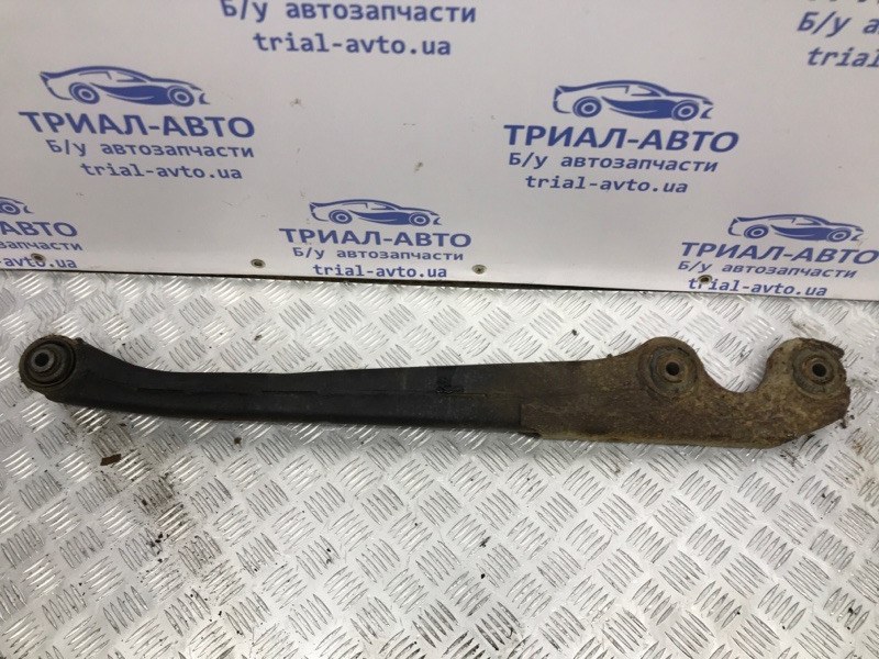 Рычаг задней подвески продольный правый Pajero Sport 1996-2008 K9 2.5 Diesel 4D56 МКПП