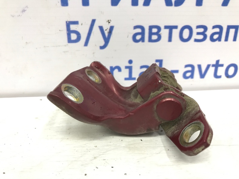 Петля двери задней правой Mitsubishi Pajero Sport K9 2.5 Diesel 4D56 МКПП