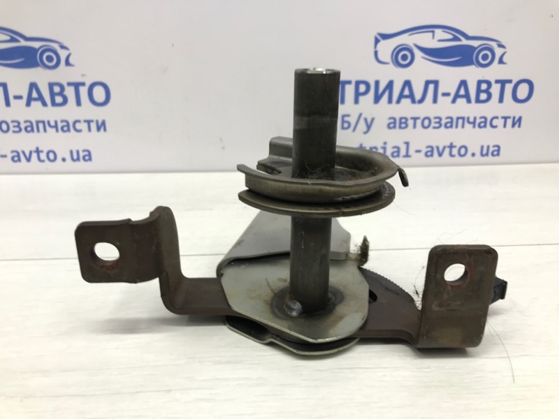 Ручка ручника Pajero Sport 1996-2008 K9 2.5 Diesel 4D56 МКПП