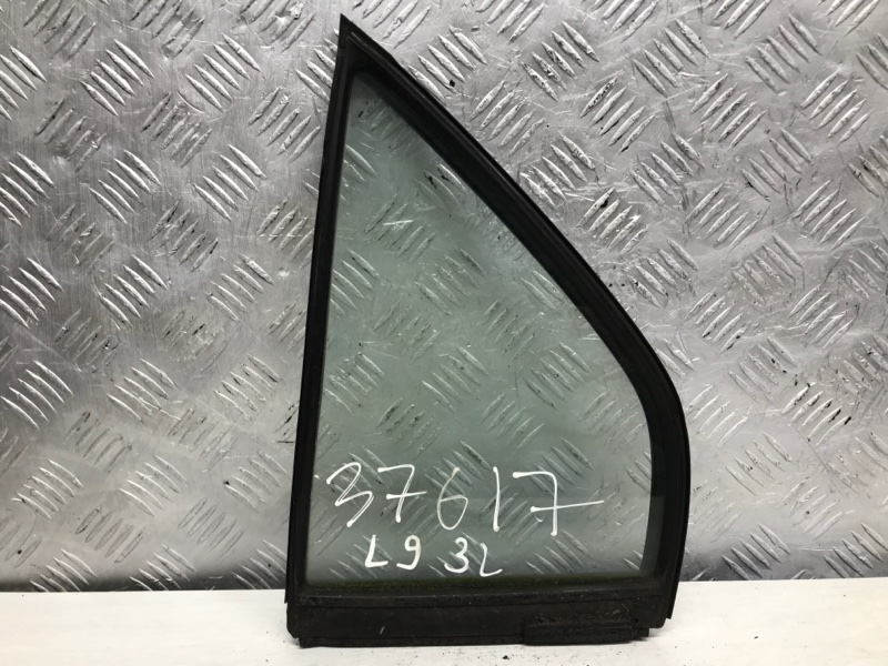 Запчасть стекло двери задней левой (форточка) Mitsubishi Lancer 2003-2009 9 1.6 бензин 4G18 MR525825 Б/У Стекло двери задней левой (форточка) Mitsubishi Lancer 2003-2009 9 1.6 бензин 4G18 MR525825 Б/У