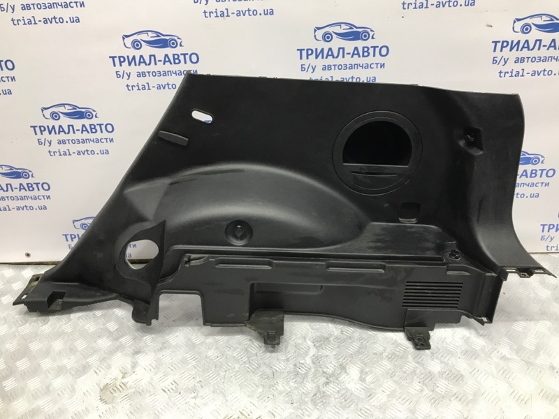 Обшивка багажника правая Kia Sportage 2010-2016 SL 1.7 diesel D4FD 857403U000WK Б/У