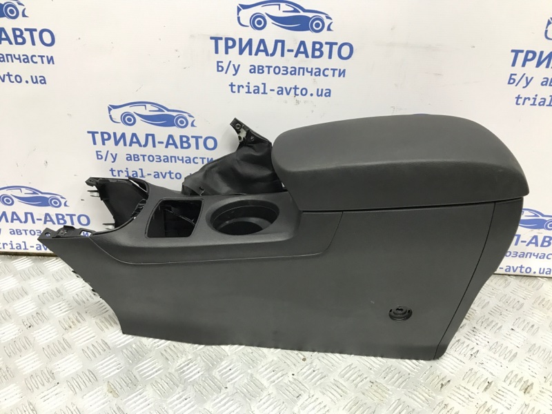 Подлокотник Mazda CX 5 2011-2017 KE 2.2 diesel KD45-64-441 Б/У
