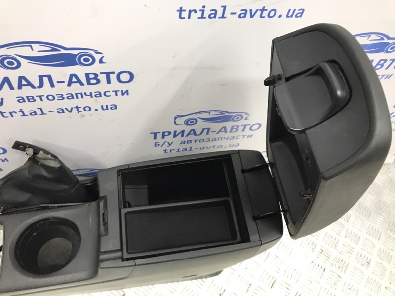 Подлокотник CX 5 2011-2017 KE 2.2 diesel