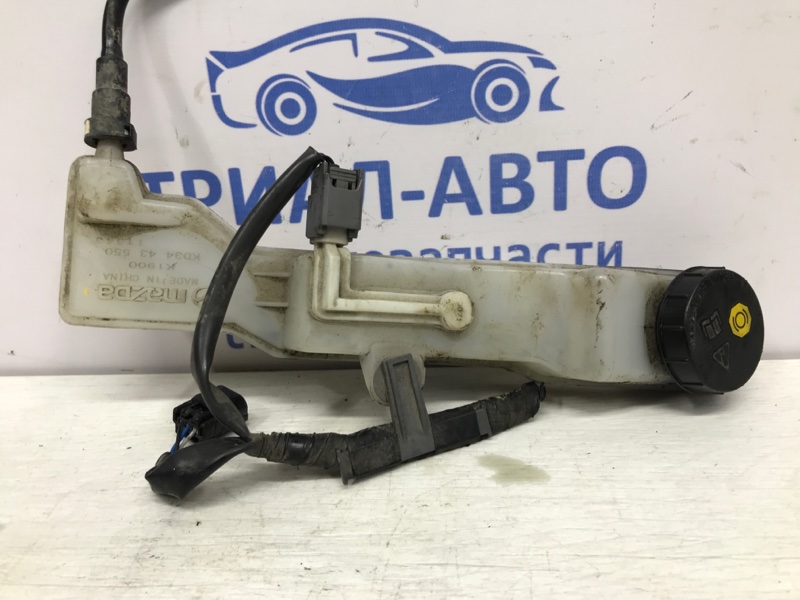 Бачок главного тормозного цилиндра CX 5 2011-2017 KE 2.2 diesel