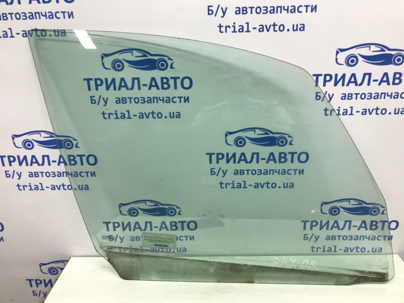 Стекло двери переднее правое Suzuki SX4 2006-2013 1 1.6 бензин M16A 84531-79J00 Б/У