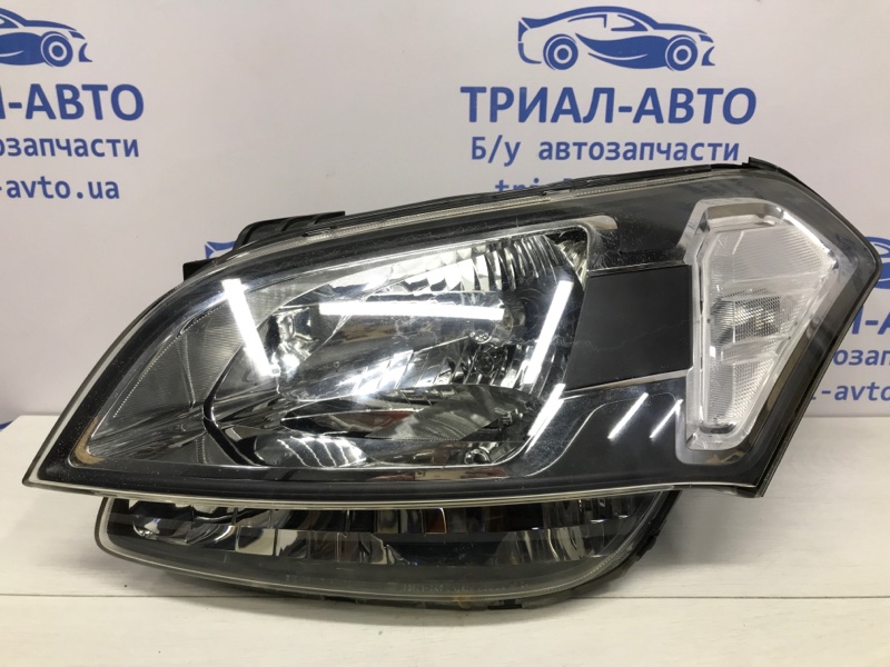 Запчасть фара левая галоген Kia Soul 2008-2014 AM 1.6 бензин G4FC 921012KXXX Б/У Фара левая галоген Kia Soul 2008-2014 AM 1.6 бензин G4FC 921012KXXX Б/У