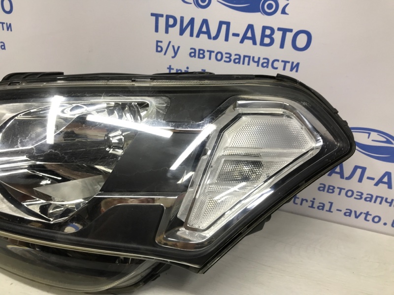 Фара левая галоген Soul 2008-2014 AM 1.6 бензин G4FC Фара левая галоген Soul 2008-2014 AM 1.6 бензин G4FC