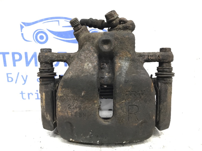 Запчасть суппорт передний правый Suzuki SX4 2006-2013 1 1.6 бензин M16A 55110-79J10 Б/У Суппорт передний правый Suzuki SX4 2006-2013 1 1.6 бензин M16A 55110-79J10 Б/У