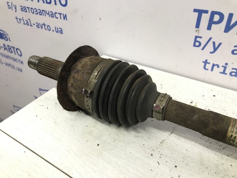 Привод передний правый МКПП Suzuki SX4 1 1.6 бензин M16A