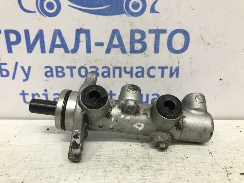 Тормозной цилиндр главный KIA Sportage 2010-2016 SL 1.7 diesel D4FD 58510-2S920 Б/У