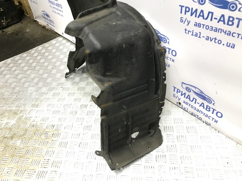 Подкрылок передний левый Lancer 2003-2009 9 1.6 бензин 4G18