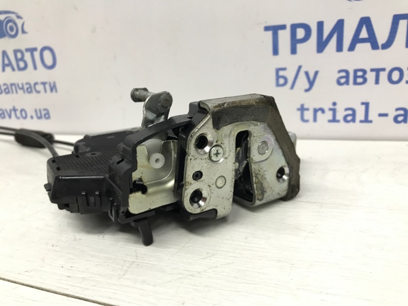 Замок двери задний левый Suzuki Grand Vitara JT 2.4 бензин J24B