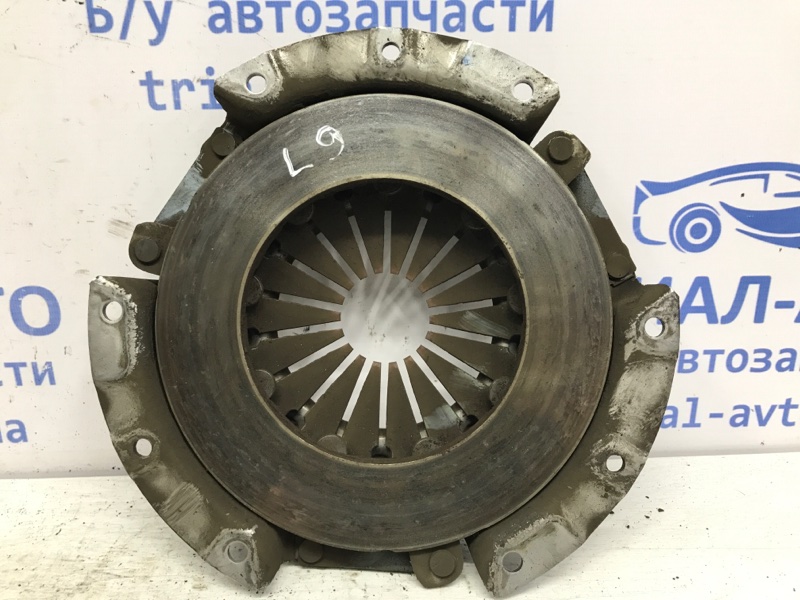 Корзина сцепления Mitsubishi Lancer 9 1.6 бензин 4G18