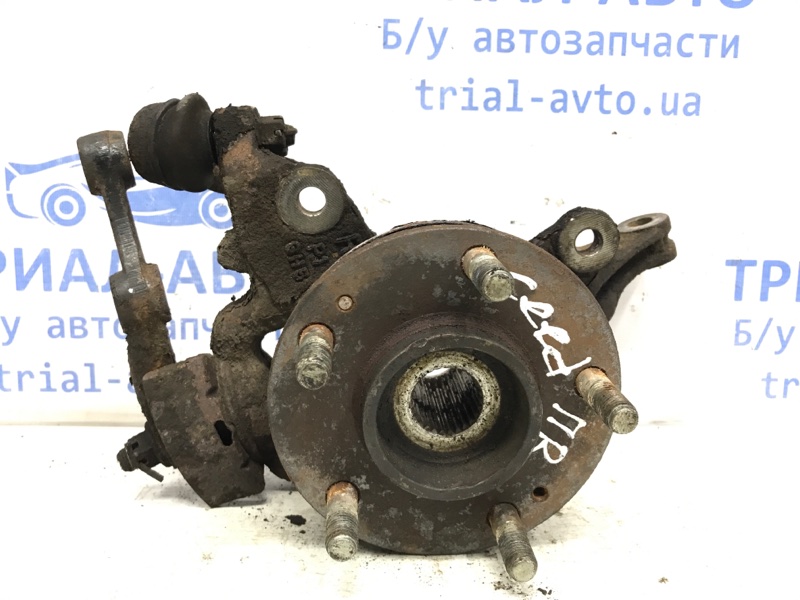 Кулак поворотный правый со ступицей Ceed 2006-2012 ED 1.6 diesel D4FB
