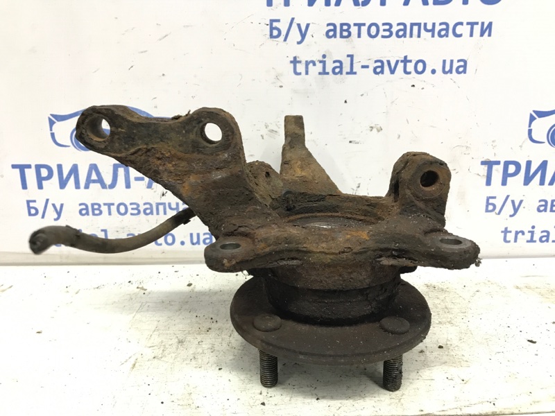 Кулак поворотный правый со ступицей Lancer 2003-2009 9 1.6 бензин 4G18 Кулак поворотный правый со ступицей Lancer 2003-2009 9 1.6 бензин 4G18