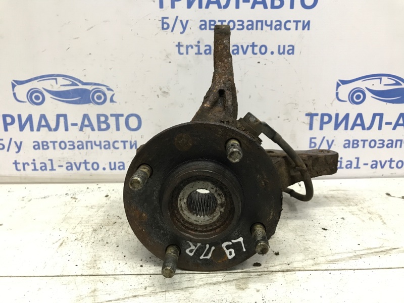 Кулак поворотный правый со ступицей Lancer 2003-2009 9 1.6 бензин 4G18 Кулак поворотный правый со ступицей Lancer 2003-2009 9 1.6 бензин 4G18