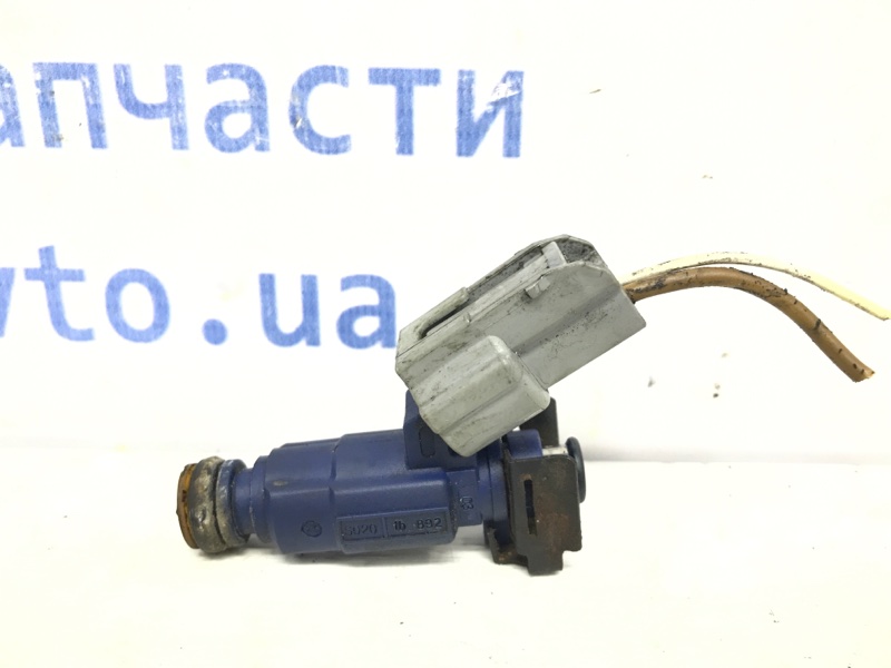 Форсунка топливная KIA Soul 2008-2014 AM 1.6 бензин G4FC 353102B000 Б/У