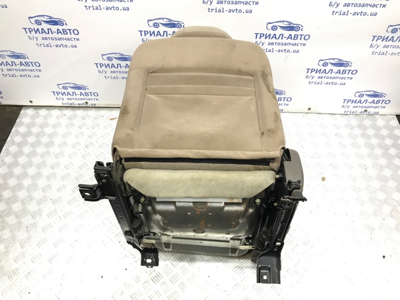 Сиденье переднее правое Pajero Sport 1996-2008 K9 3.0 бензин 6G72