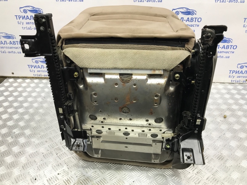 Сиденье переднее правое Pajero Sport 1996-2008 K9 3.0 бензин 6G72