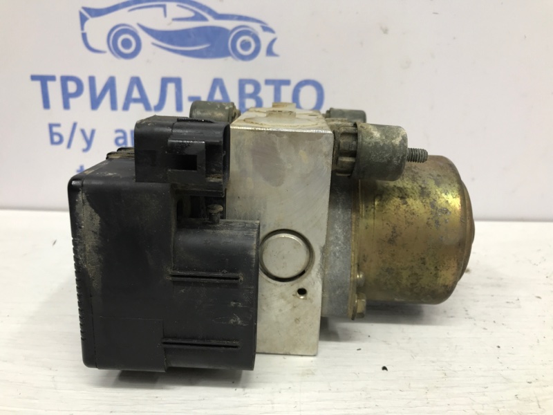 Блок abs Pajero Sport 1996-2008 K9 3.0 бензин 6G72 Блок abs Pajero Sport 1996-2008 K9 3.0 бензин 6G72