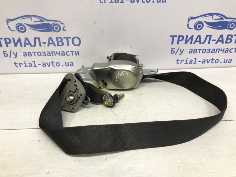 Ремень безопасности передний правый Nissan Navara 2005-2015 D40 2.5 Diesel YD25DDTI H6884EB30B Б/У