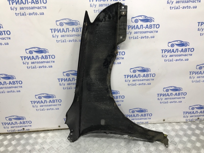 Крыло переднее левое Avensis 2003-2009 T25 1.8 бензин 1ZZFE