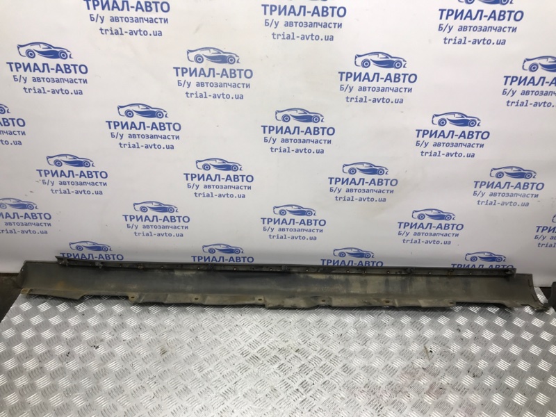Накладка порога внешняя левая Avensis 2003-2009 T25 1.8 бензин 1ZZFE