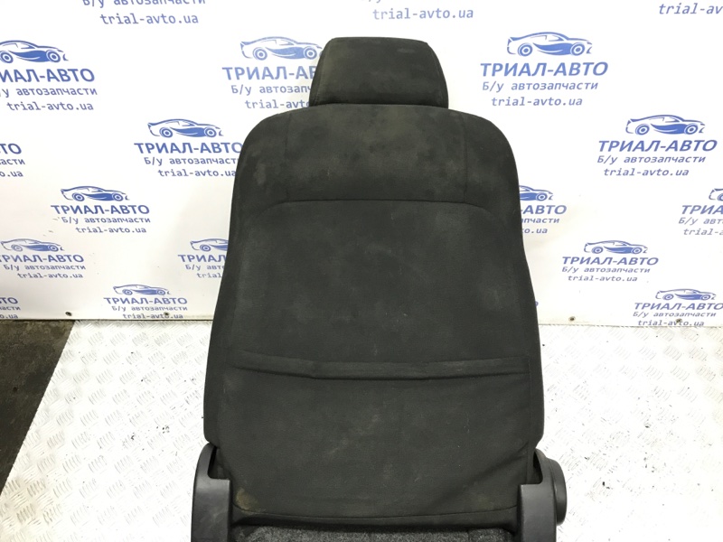 Сиденье переднее правое Avensis 2003-2009 T25 1.8 бензин 1ZZFE