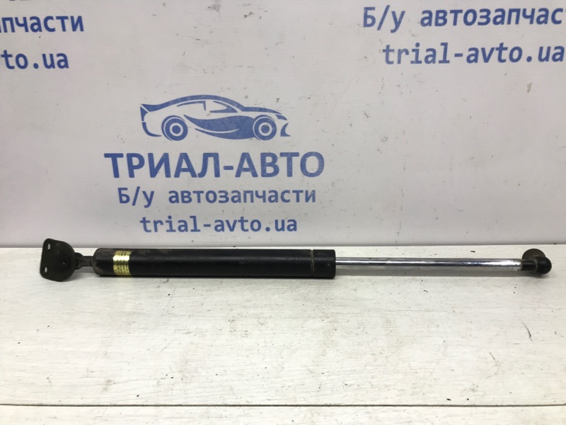 Амортизатор крышки багажника Mitsubishi Pajero Sport 1996-2008 K9 3.0 бензин 6G72 MR526933 Б/У