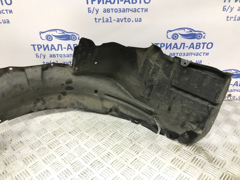 Подкрылок передний левый Lancer 2003-2009 9 1.6 бензин 4G18