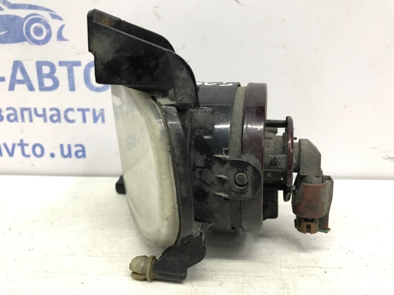 Фара противотуманная левая Avensis 2003-2009 T25 2.0 diesel 1CDFTV