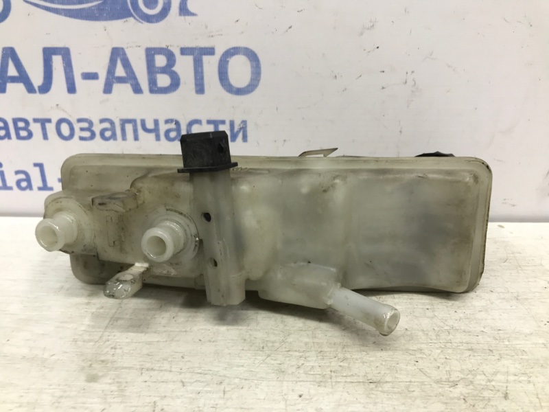 Бачок главного тормозного цилиндра Avensis 2003-2009 T25 2.0 diesel 1CDFTV