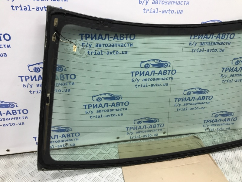 Стекло в кузов заднее Avensis 2003-2009 T25 2.0 diesel 1CDFTV