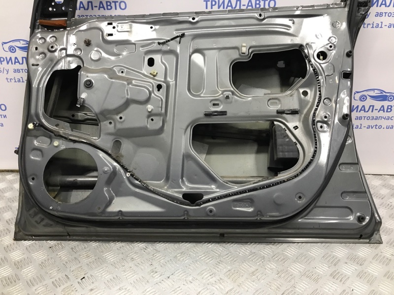 Дверь передняя правая Avensis 2003-2009 T25 2.0 diesel 1CDFTV