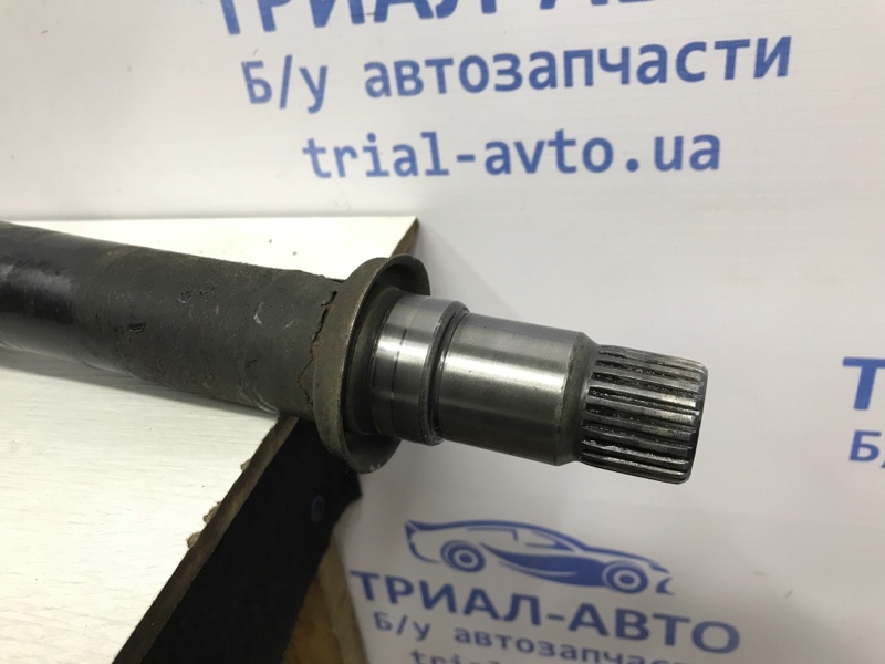 Привод передний правый МКПП Avensis 2003-2009 T25 2.0 diesel 1CDFTV