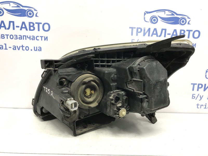 Фара правая галоген Avensis 2003-2009 T25 2.0 diesel 1CDFTV